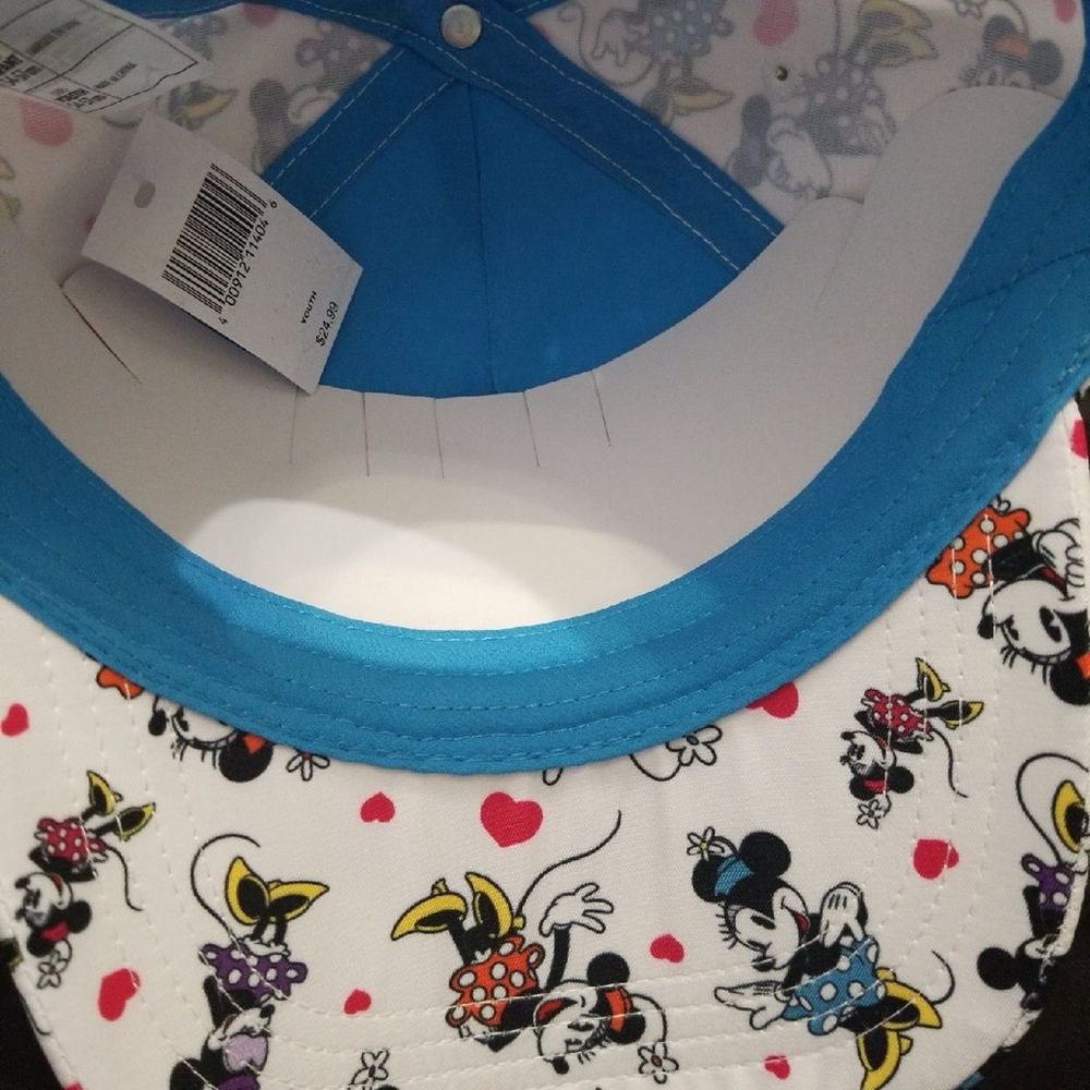 Minnie Mouse hat - Picture 7 of 7